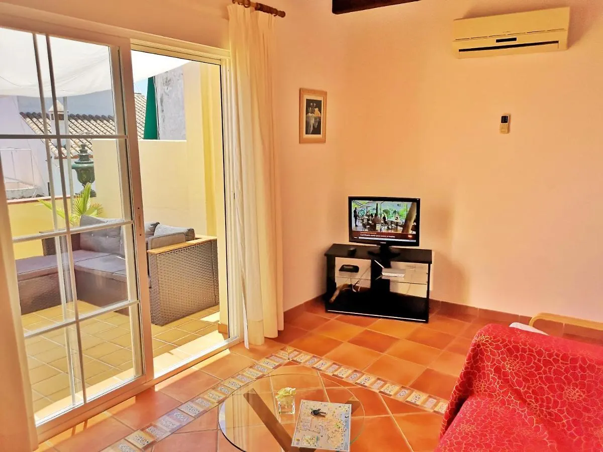 Villa Carabeo Playa Nerja 0*,  Spain